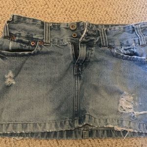 AE  Distressed Jean Skirt